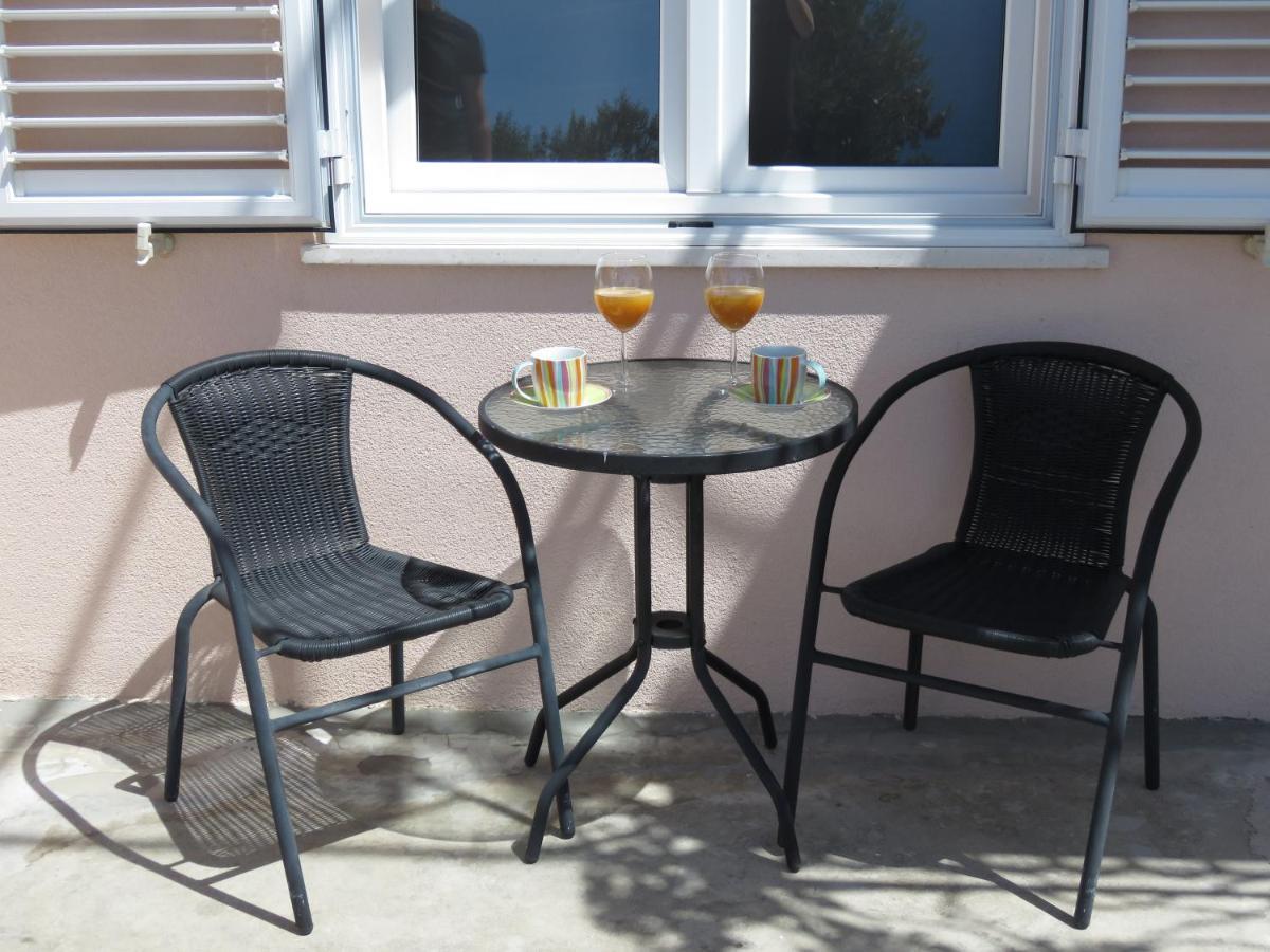 Nevera Apartment Mlini Exterior foto
